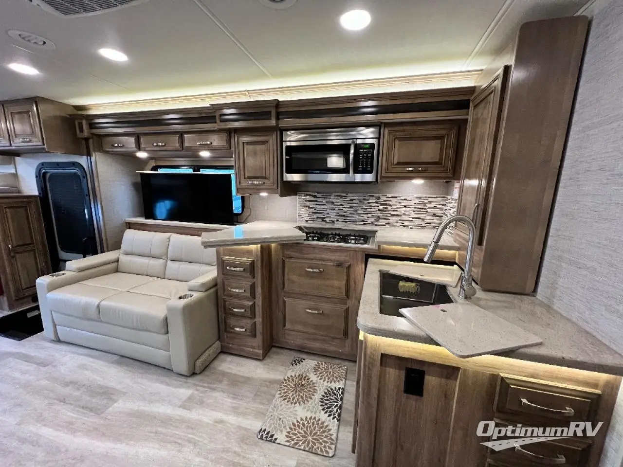 2021 Jayco Seneca 37TS Photo 12