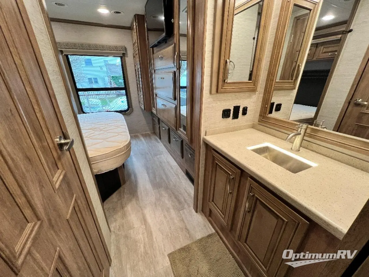 2021 Jayco Seneca 37TS Photo 17