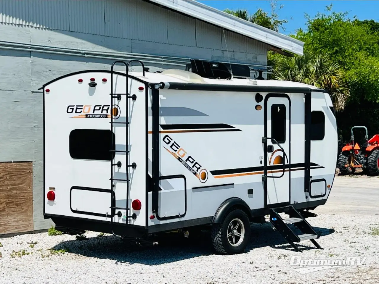 2020 Forest River Rockwood GEO Pro 16BH Photo 2