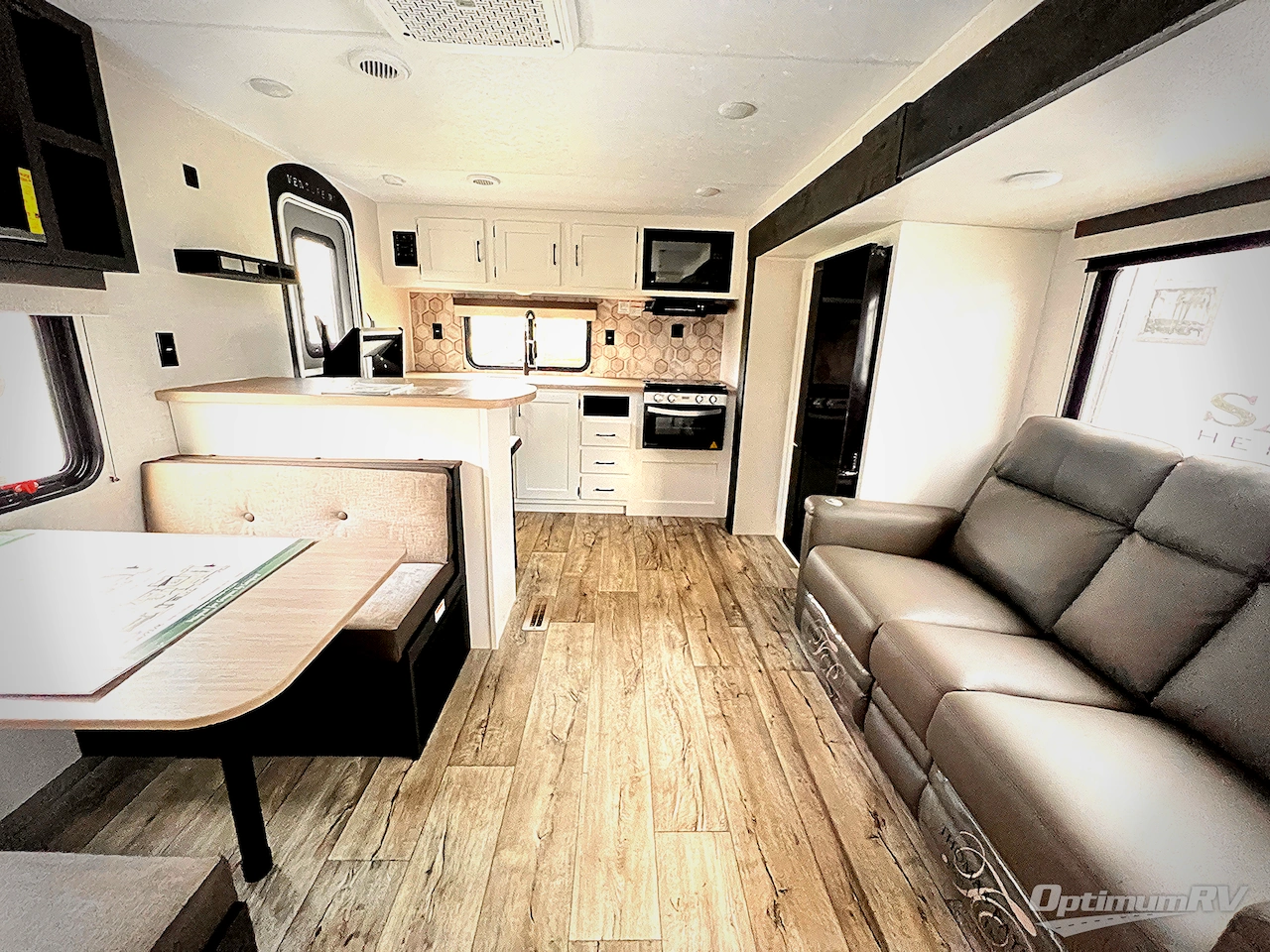 2025 Venture Sienna SA231VRK Photo 4