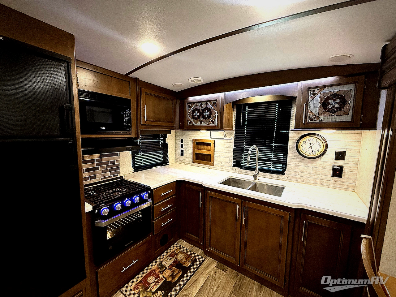 2020 Keystone Cougar Half-Ton 30RKD Photo 5