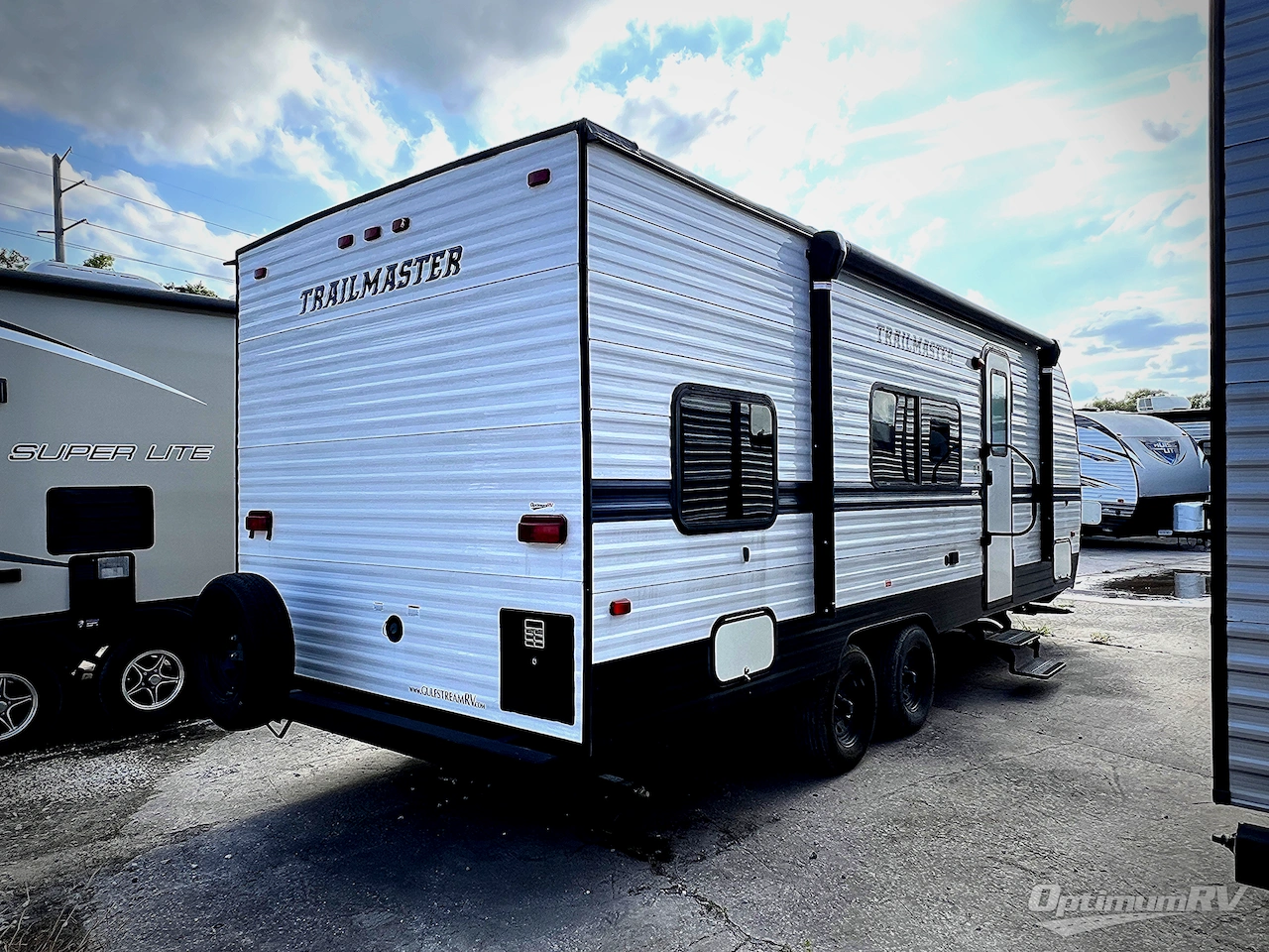 2022 Gulf Stream Trailmaster Ultra-Lite 248BH Photo 2