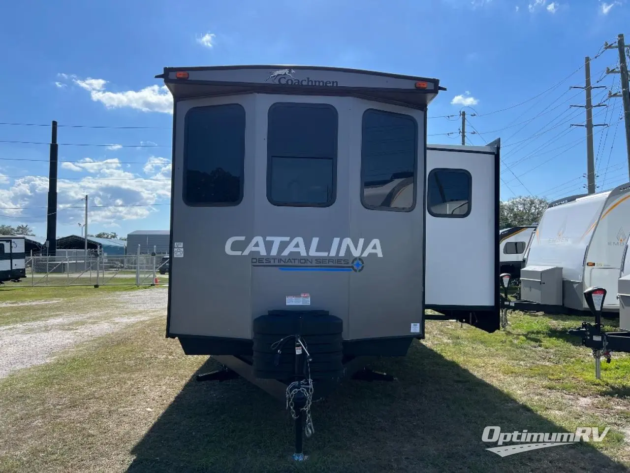 2023 Coachmen Catalina Destination Series 39FKTS Photo 2