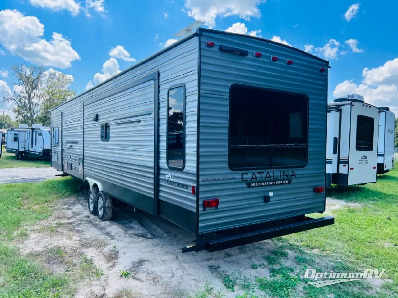 2024 Coachmen Catalina Destination Series 39RLTS Photo 3