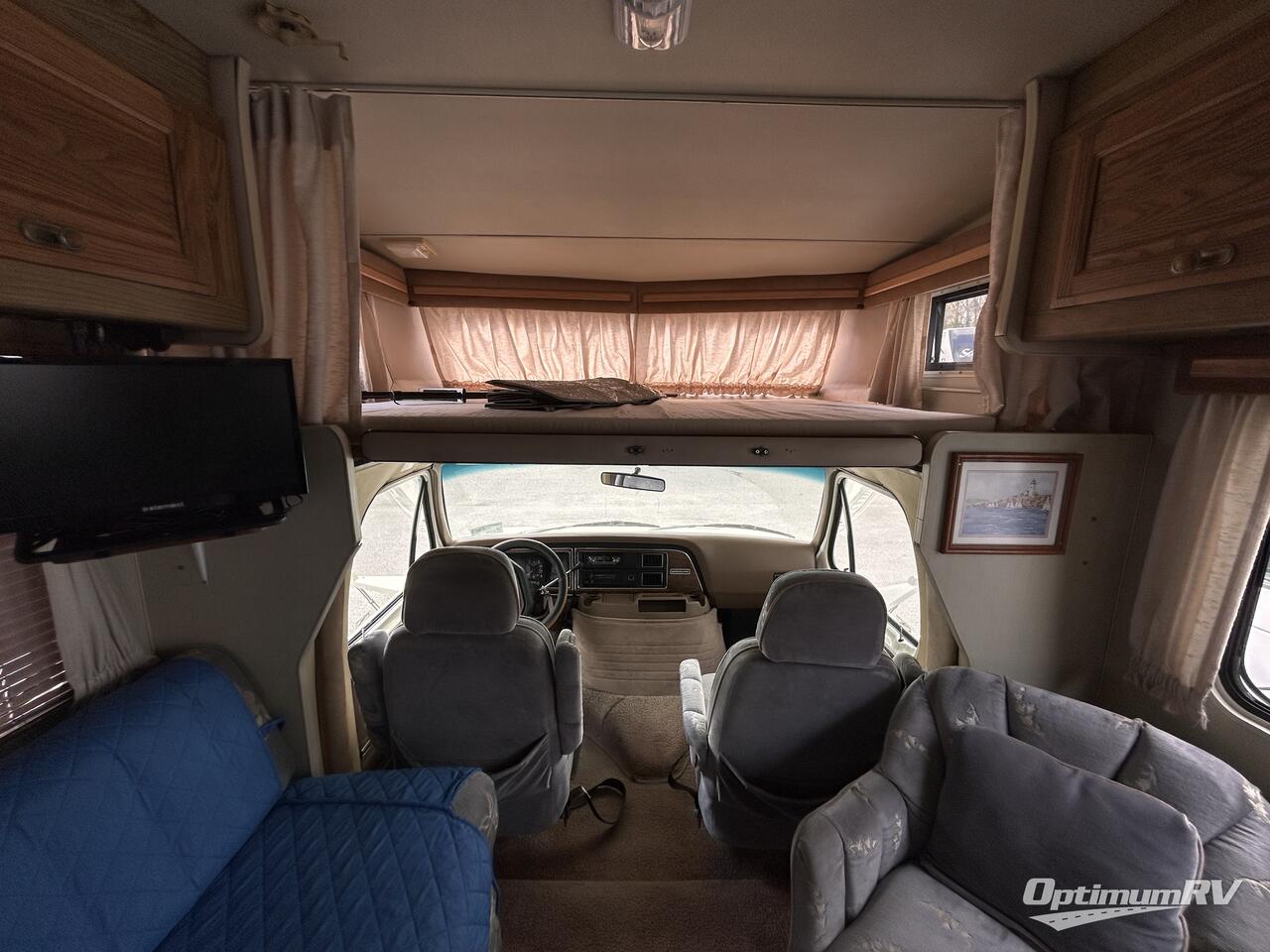 1989 Fleetwood Tioga M-S Photo 5