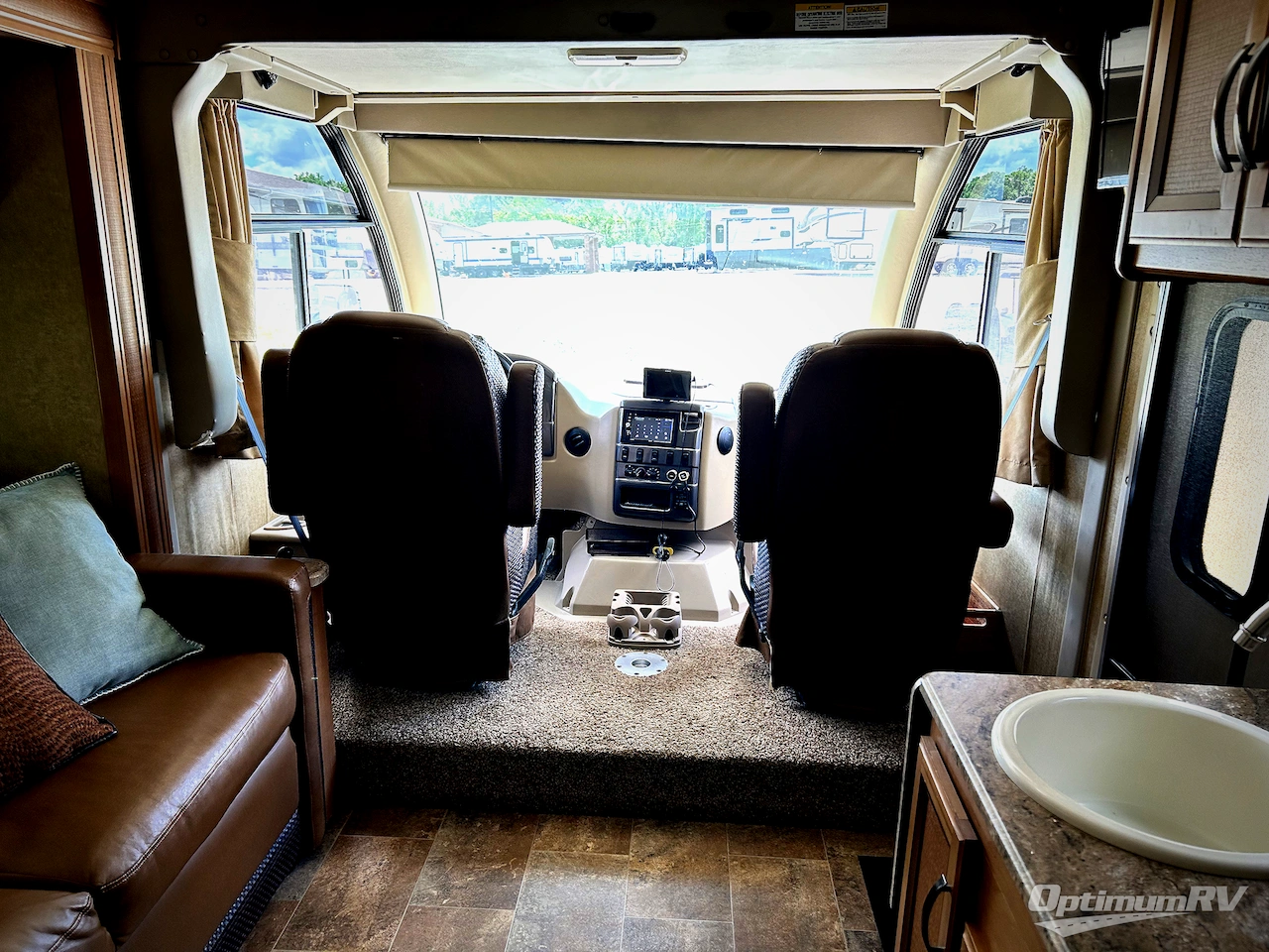 2014 Thor Axis 24 1 Photo 4