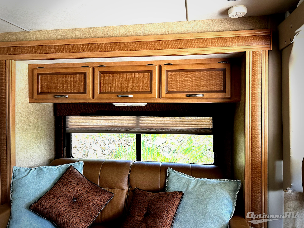 2014 Thor Axis 24 1 Photo 7