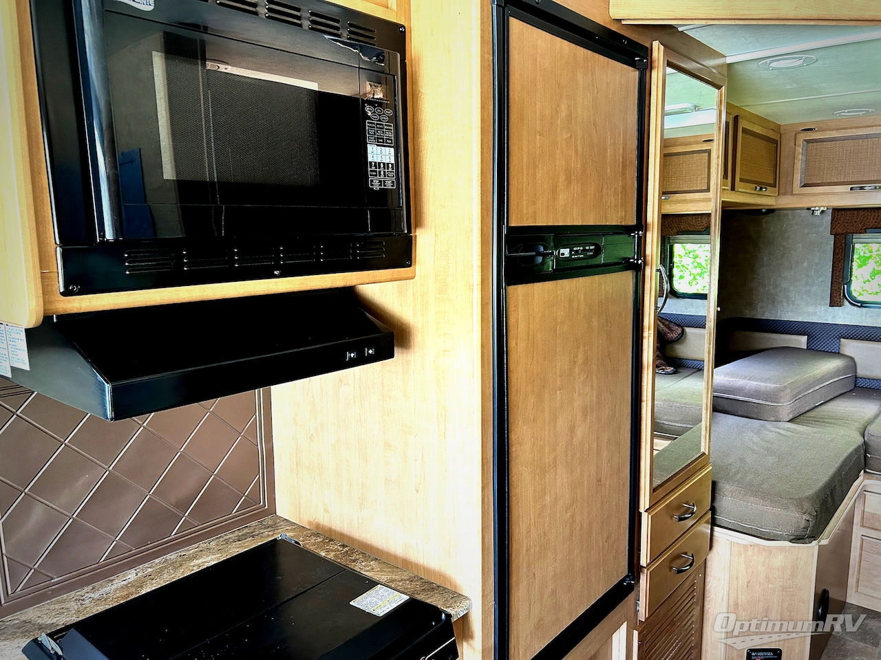 2014 Thor Axis 24 1 Photo 11