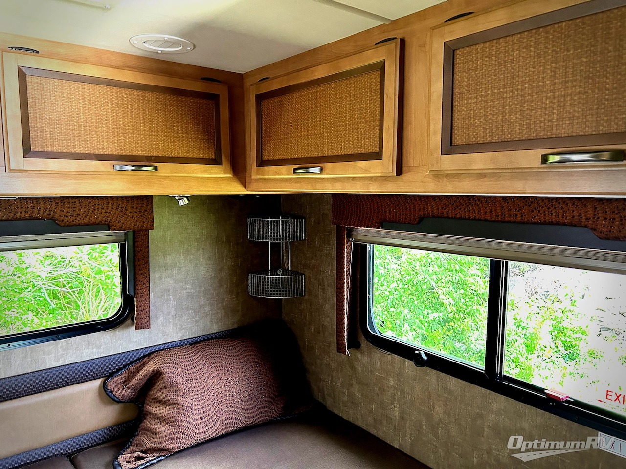 2014 Thor Axis 24 1 Photo 14