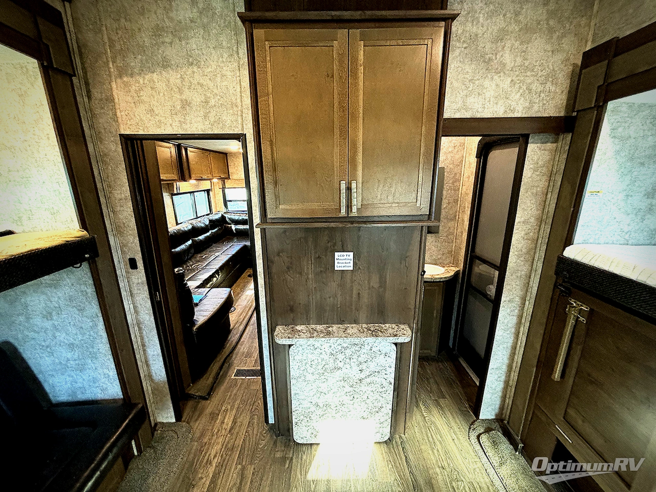 2019 Highland Ridge Open Range 3X M-427BHS Photo 12