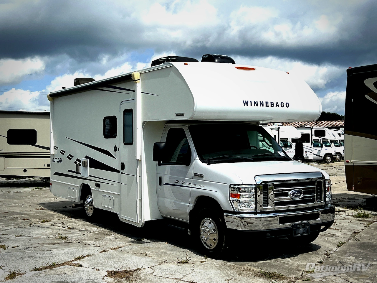 2018 Winnebago Outlook 22C Photo 1
