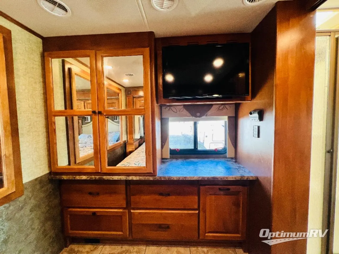 2014 Tiffin Allegro 31SA Photo 19