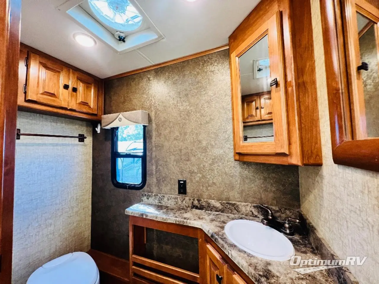 2014 Tiffin Allegro 31SA Photo 23