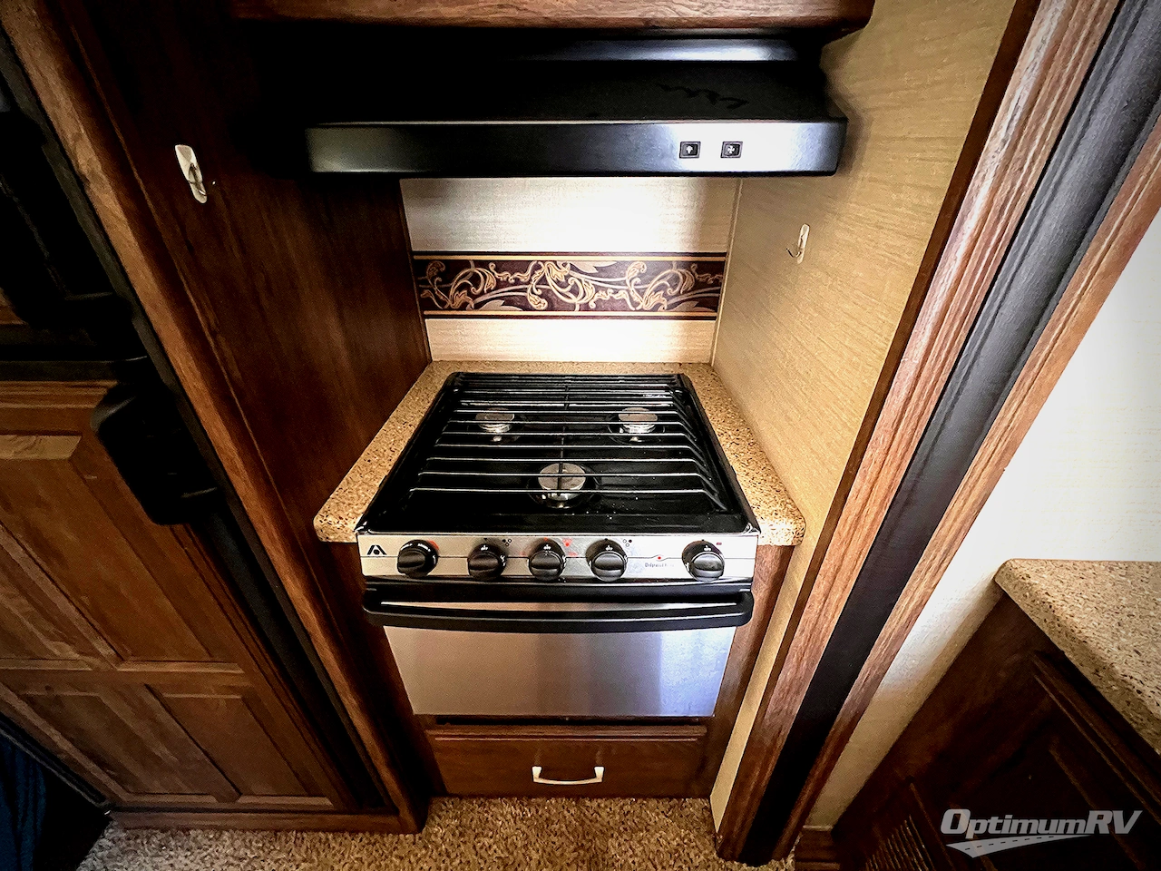 2015 Keystone Cougar 313RLI Photo 7