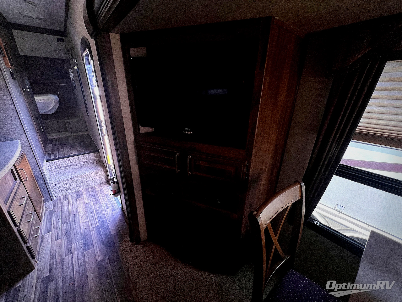 2015 Keystone Cougar 313RLI Photo 13