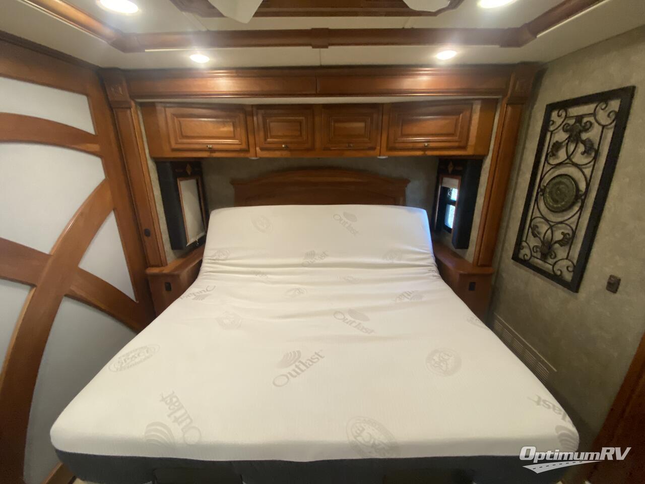 2014 Itasca Ellipse 42QD Photo 10