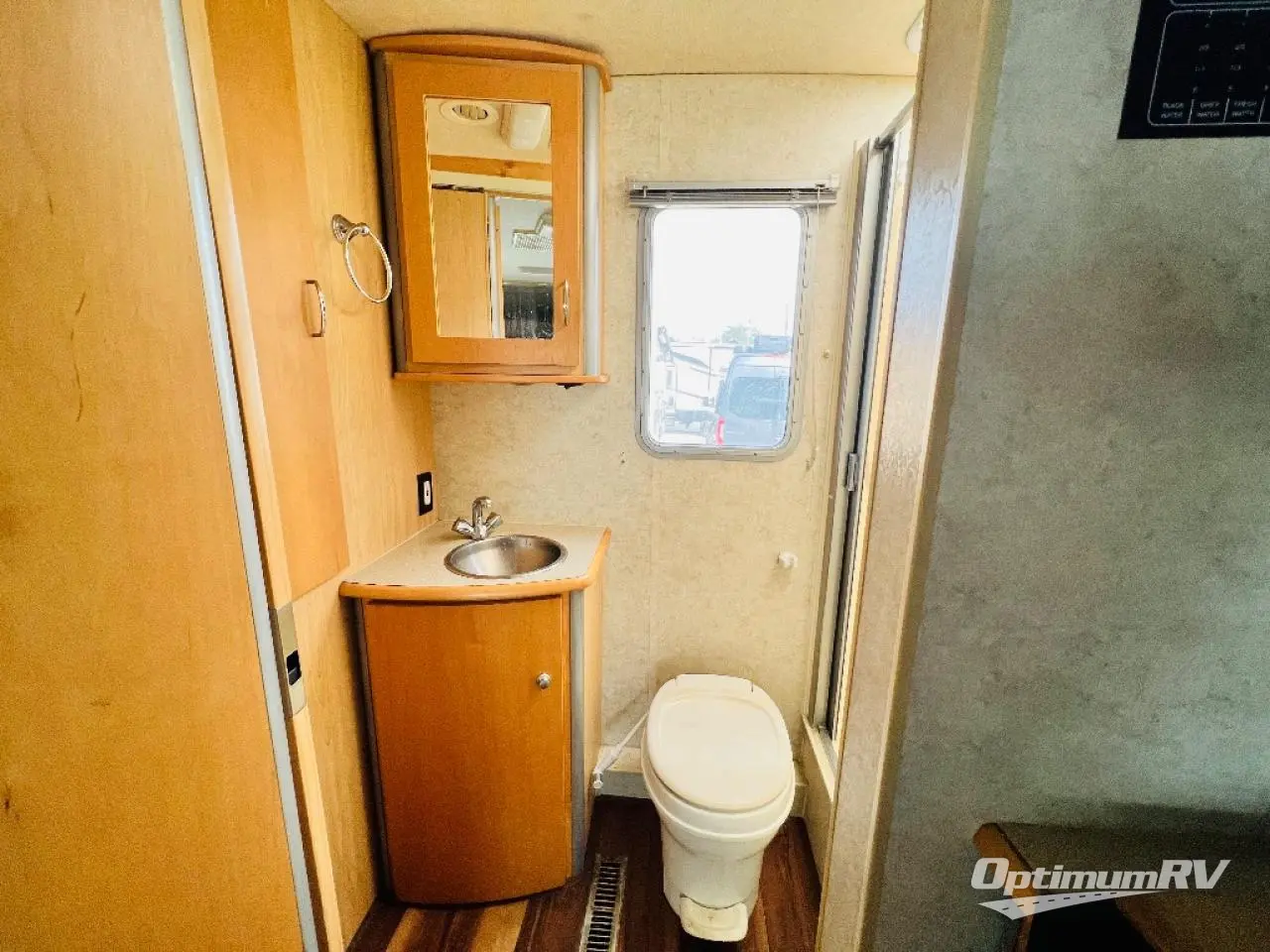 2006 Winnebago View 23H Photo 15