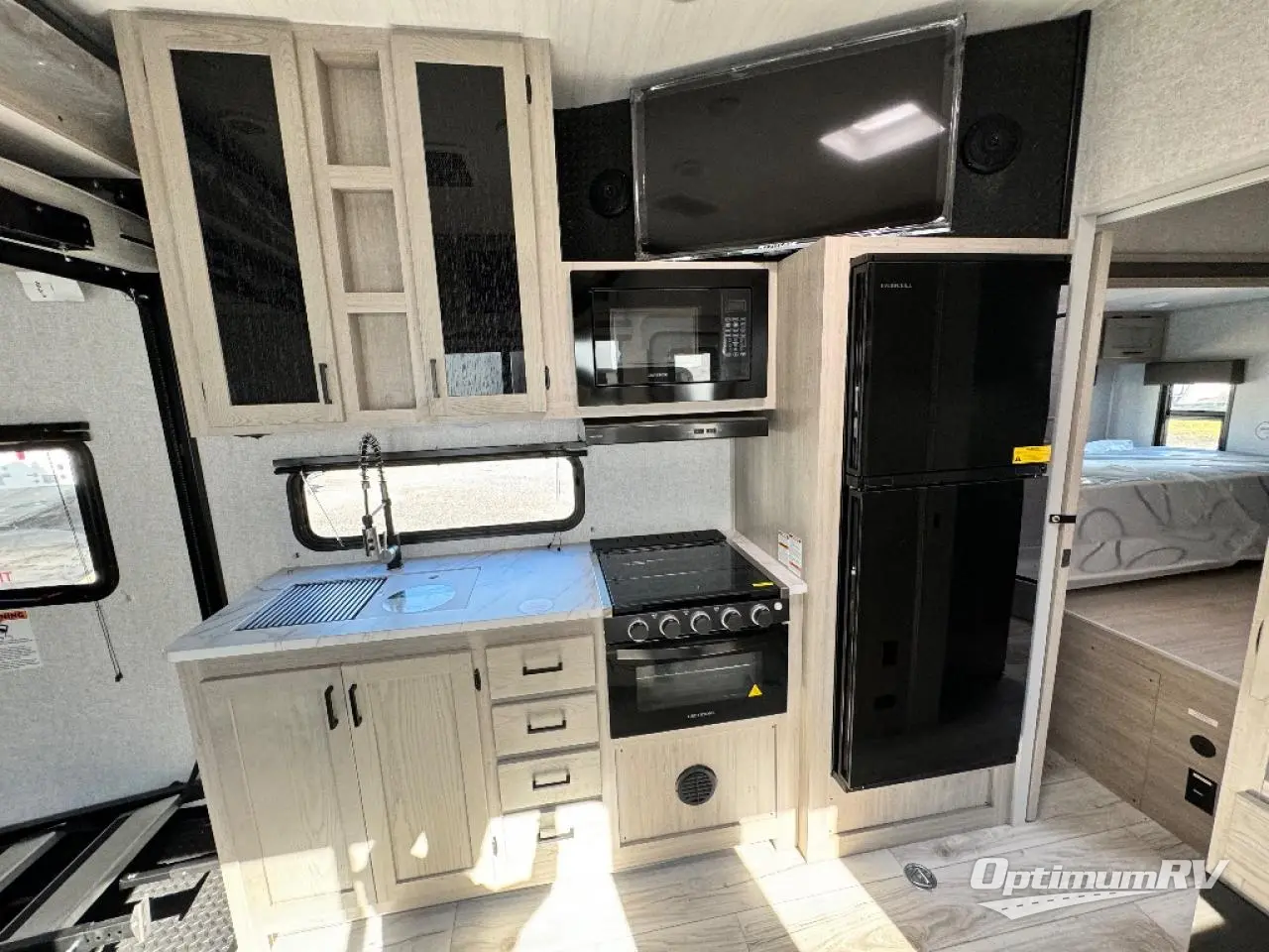 New 2024 East To West Alta 2400TH Travel Trailer at Optimum RV | Ocala ...