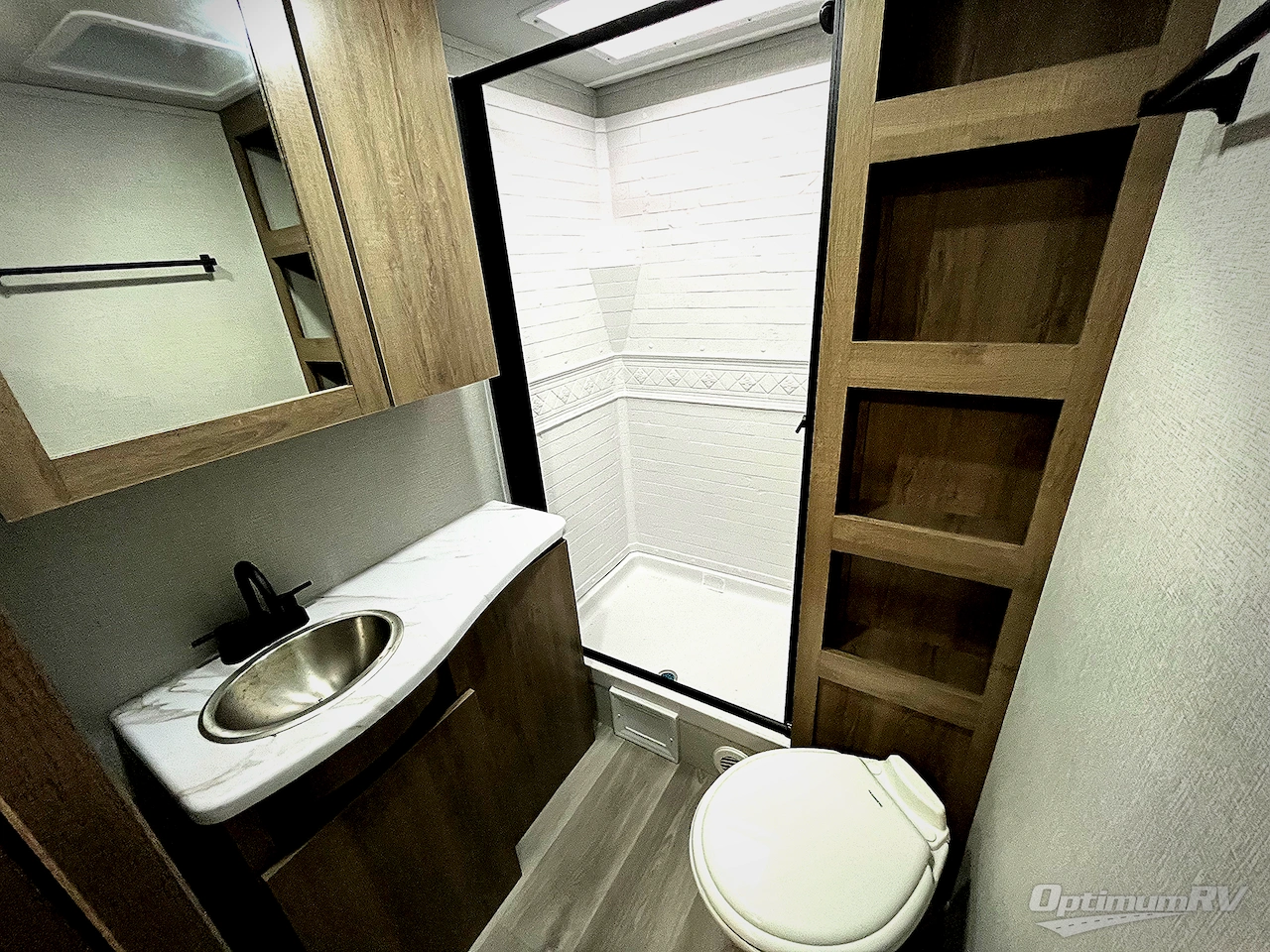 2024 Grand Design Imagine XLS 22BHE Photo 11