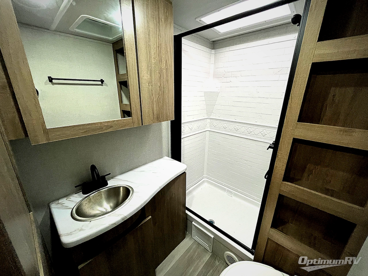 2024 Grand Design Imagine XLS 22BHE Photo 12