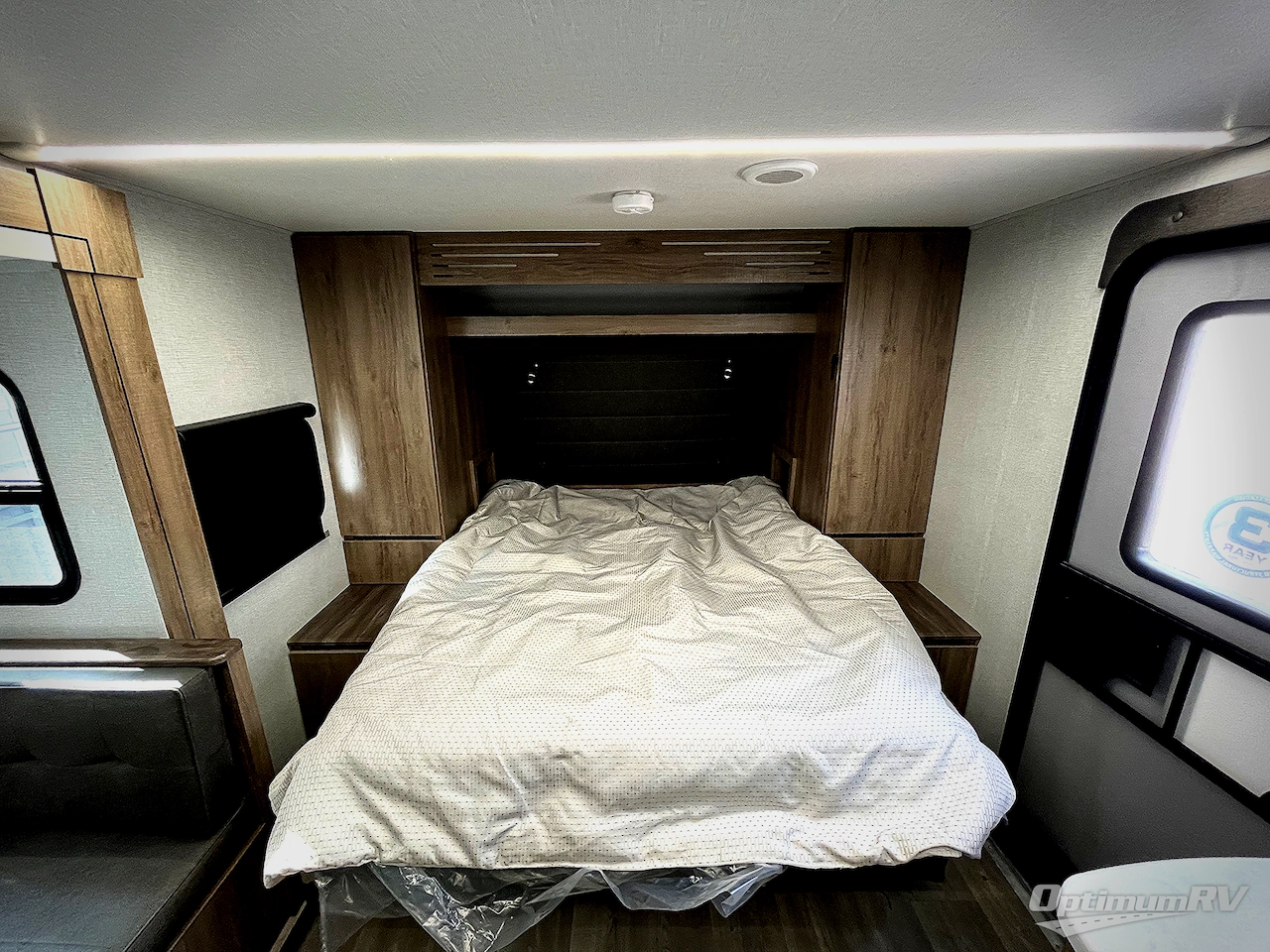 2024 Grand Design Imagine XLS 22BHE Photo 22