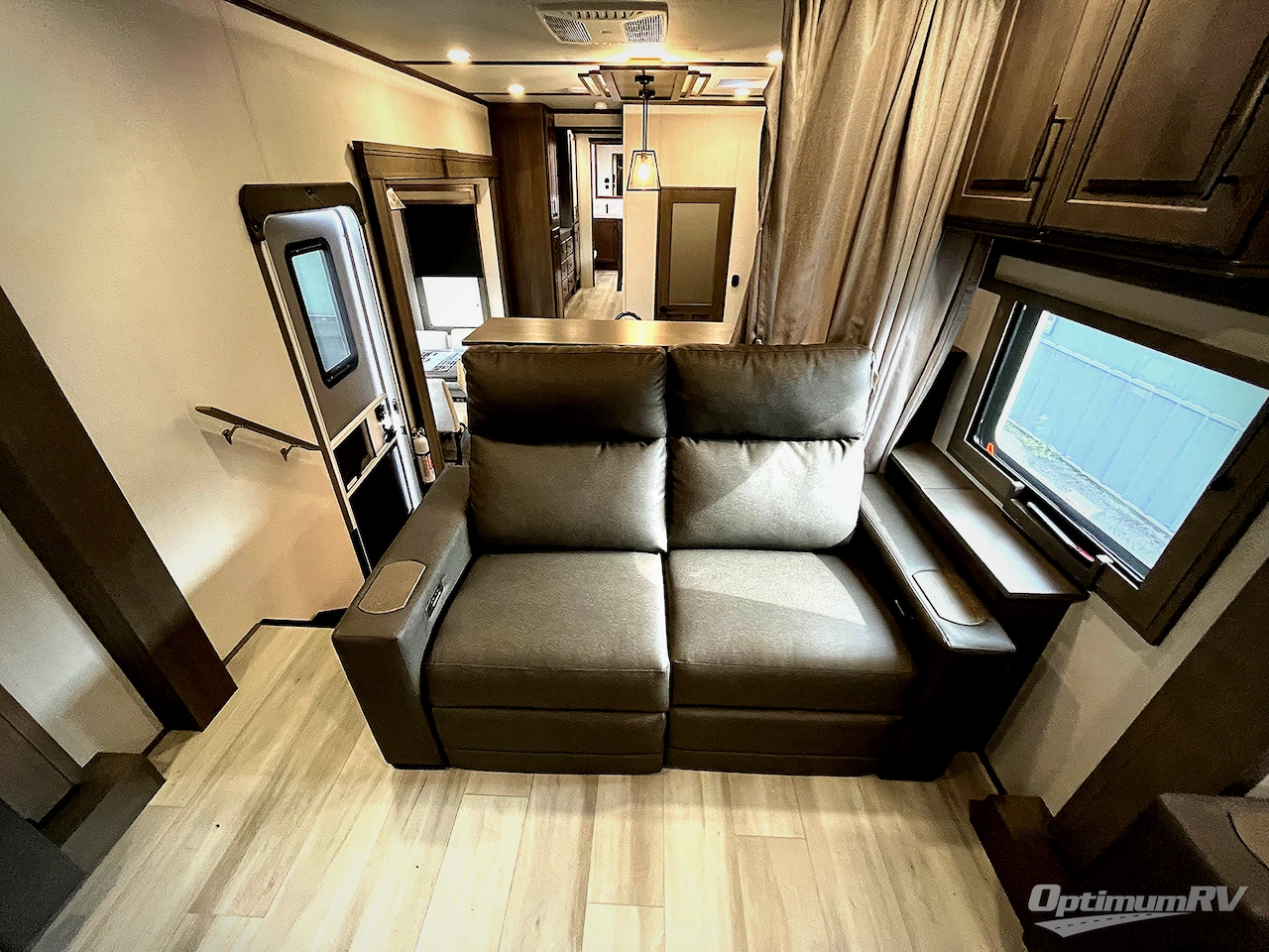 2024 Grand Design Solitude 380FL Photo 23