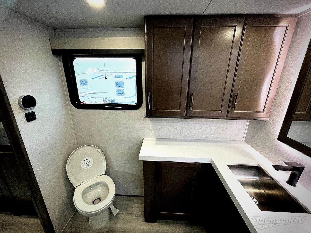 2024 Grand Design Solitude 380FL Photo 30