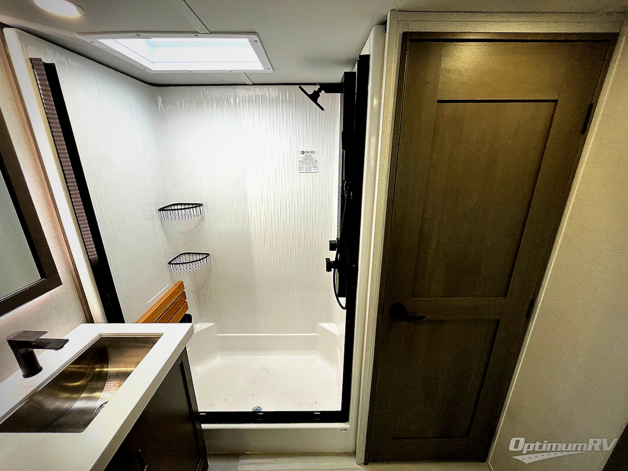 2024 Grand Design Solitude 380FL Photo 31