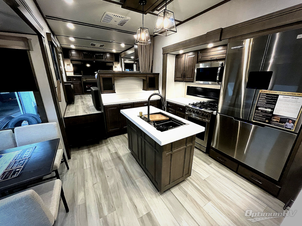 2024 Grand Design Solitude 376RD Photo 4