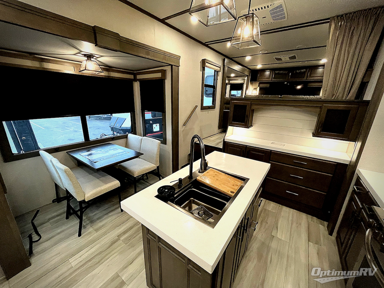 2024 Grand Design Solitude 376RD Photo 5