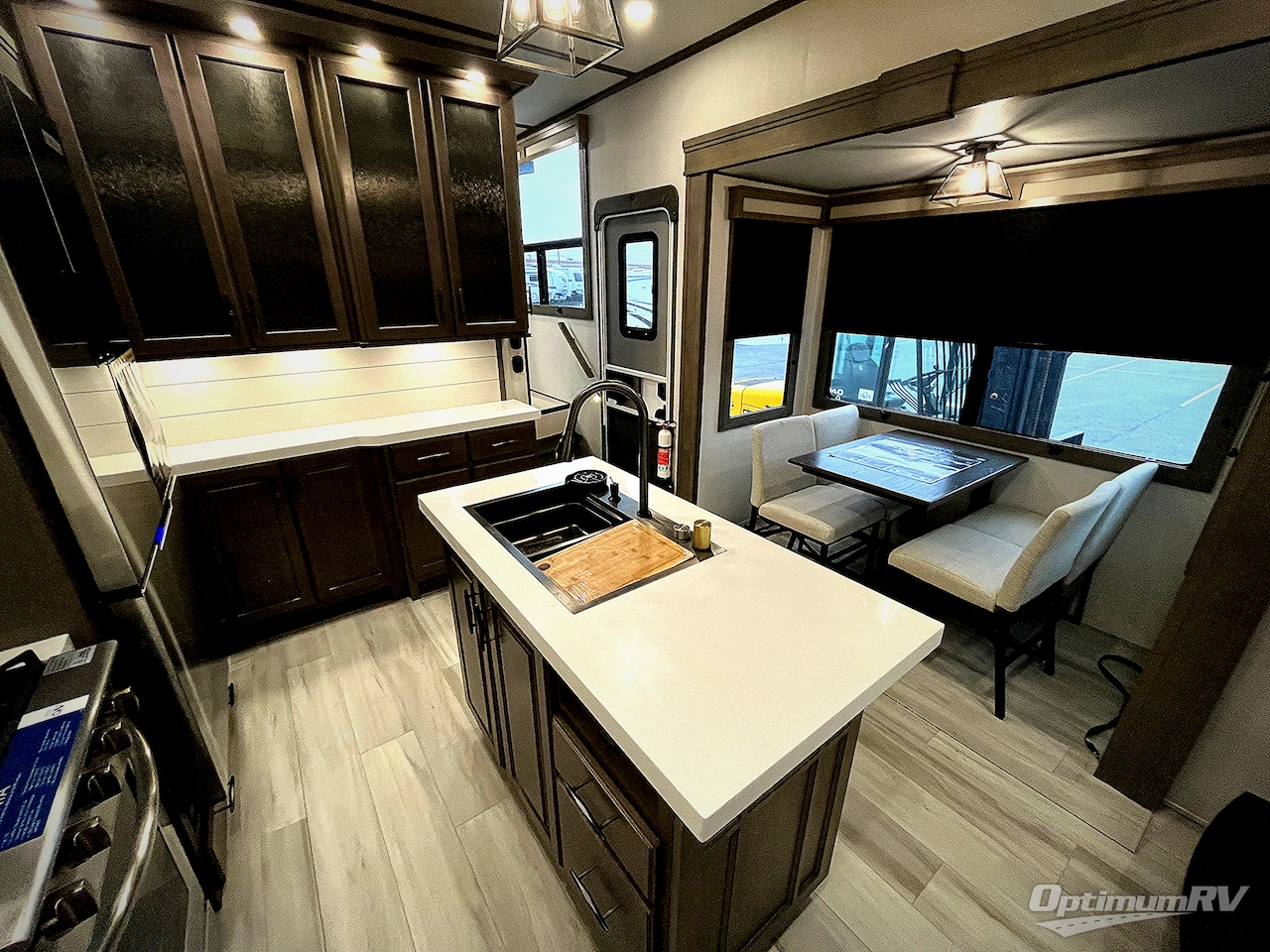 2024 Grand Design Solitude 376RD Photo 6