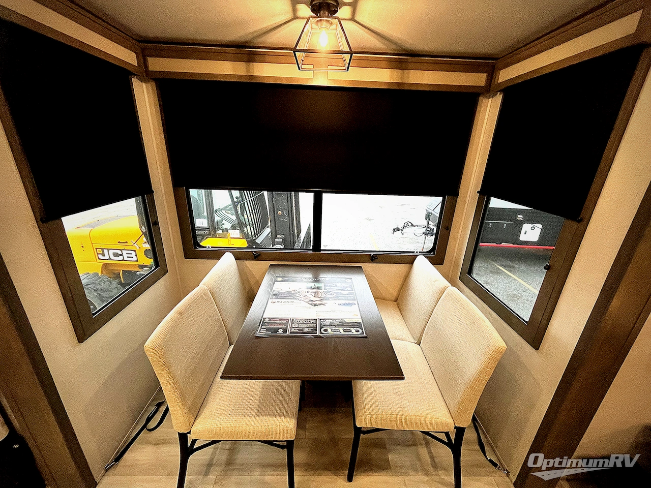 2024 Grand Design Solitude 376RD Photo 17