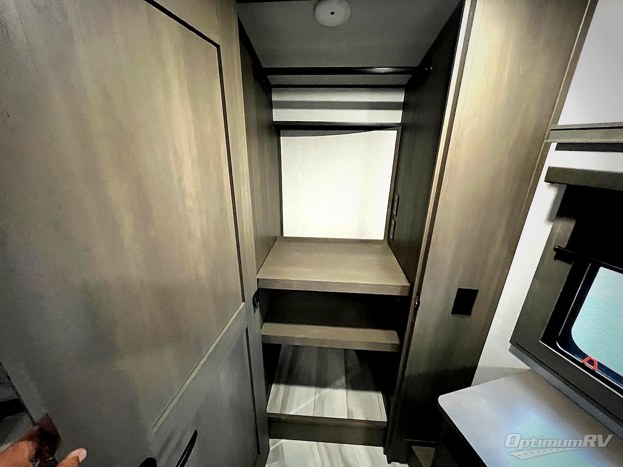 2024 Grand Design Solitude 376RD Photo 34