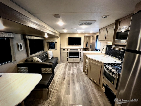 2022 Coachmen Catalina Legacy 243RBS RV Photo 2