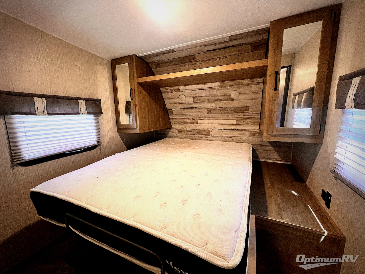 2022 Palomino Puma XLE Lite 27QBC Photo 15