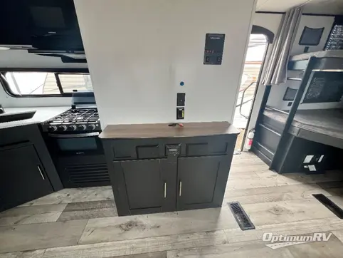 2022 Keystone Springdale 251BH RV Photo 3