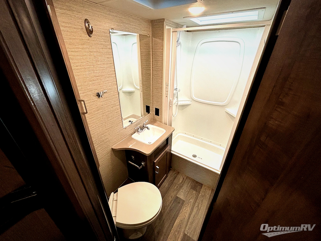 2022 Winnebago Minnie Winnie 22M Photo 11