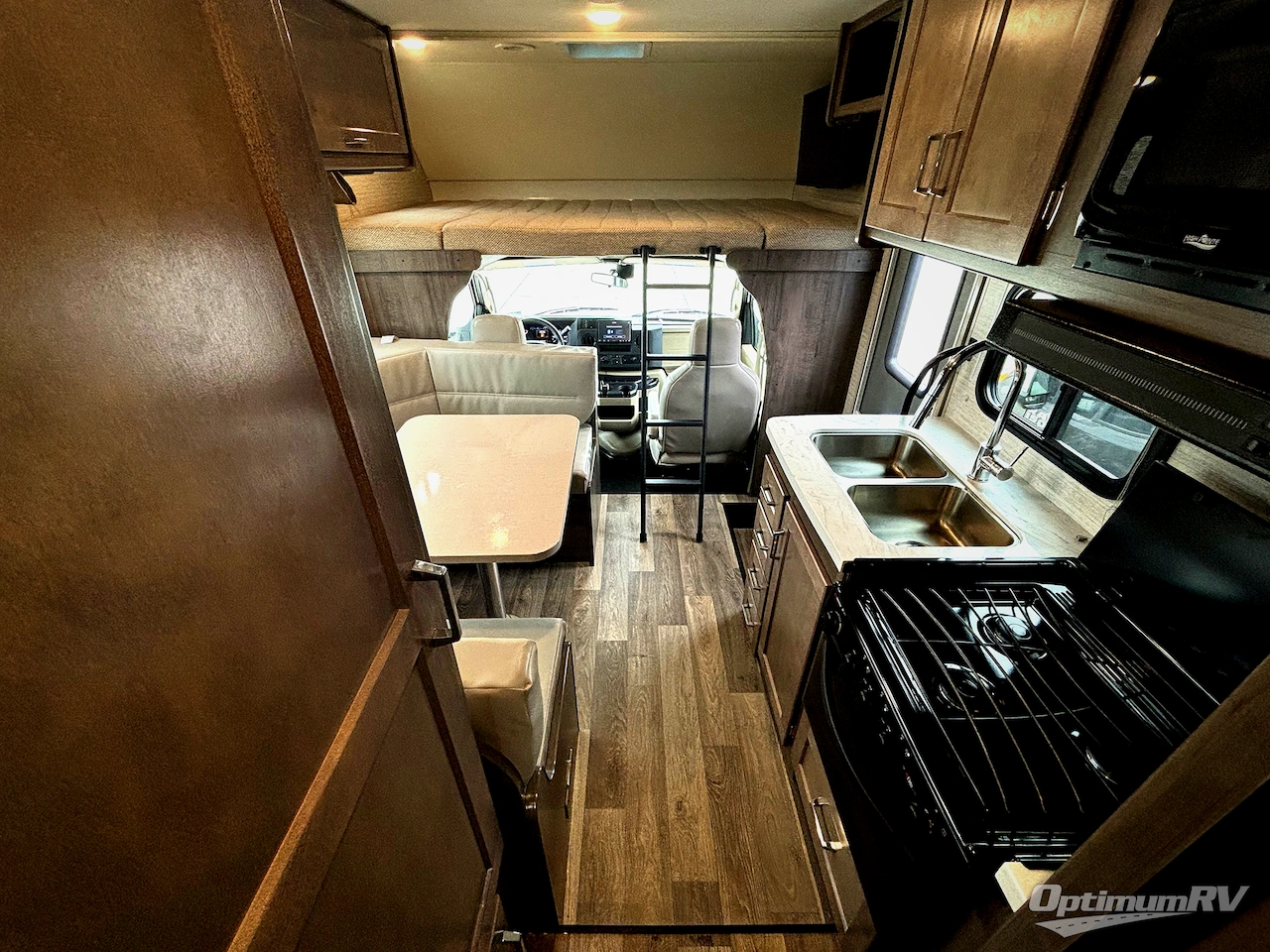 2022 Winnebago Minnie Winnie 22M Photo 7