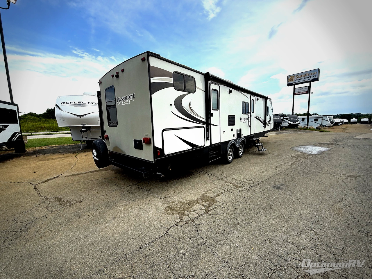 2018 Keystone Passport 3351BH Photo 2