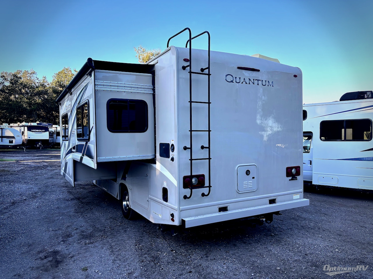 2019 Thor Quantum RC25 Photo 3