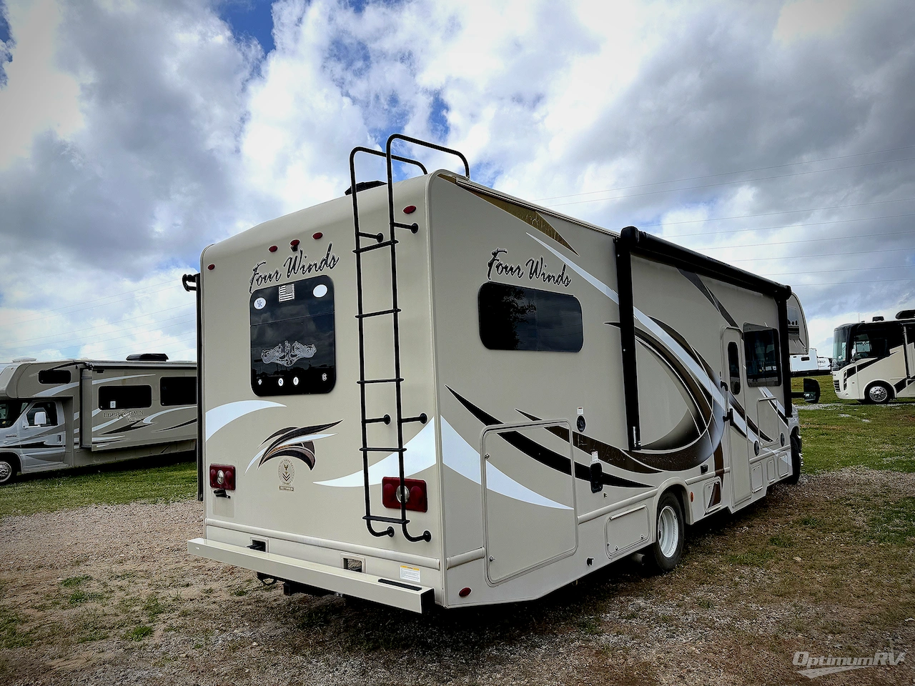 2018 Thor Four Winds 31W Photo 2