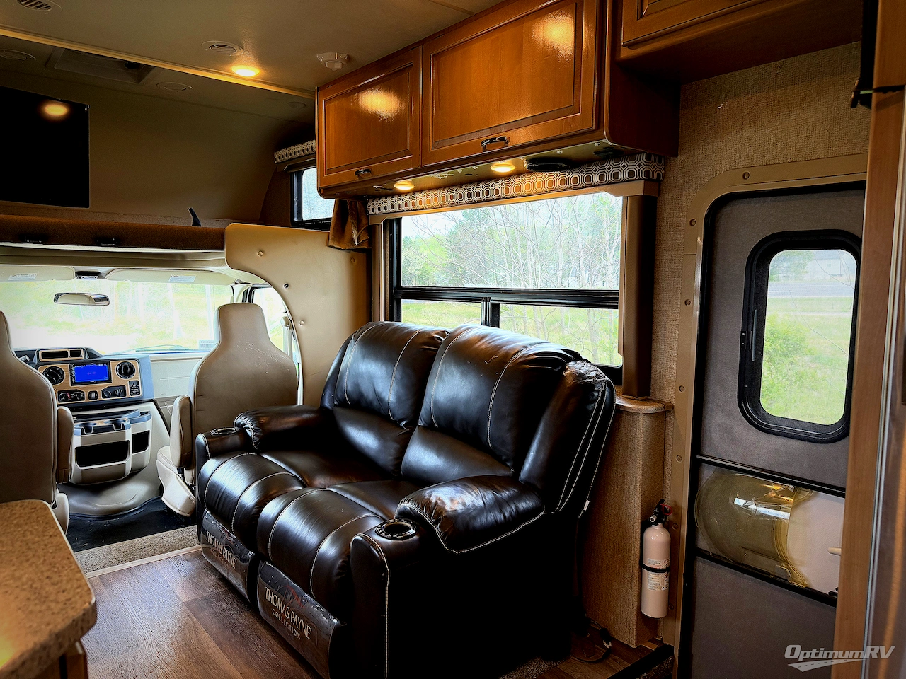 2018 Thor Four Winds 31W Photo 6