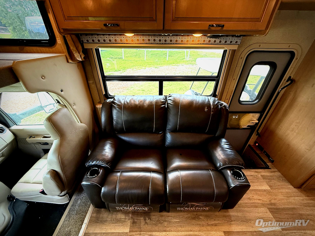 2018 Thor Four Winds 31W Photo 7