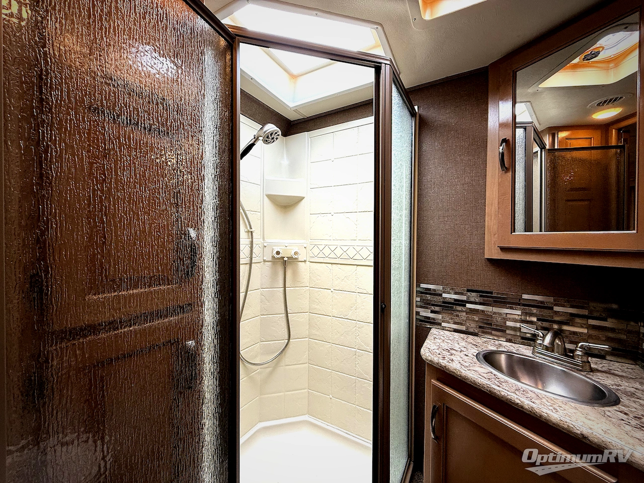 2018 Thor Four Winds 31W Photo 14