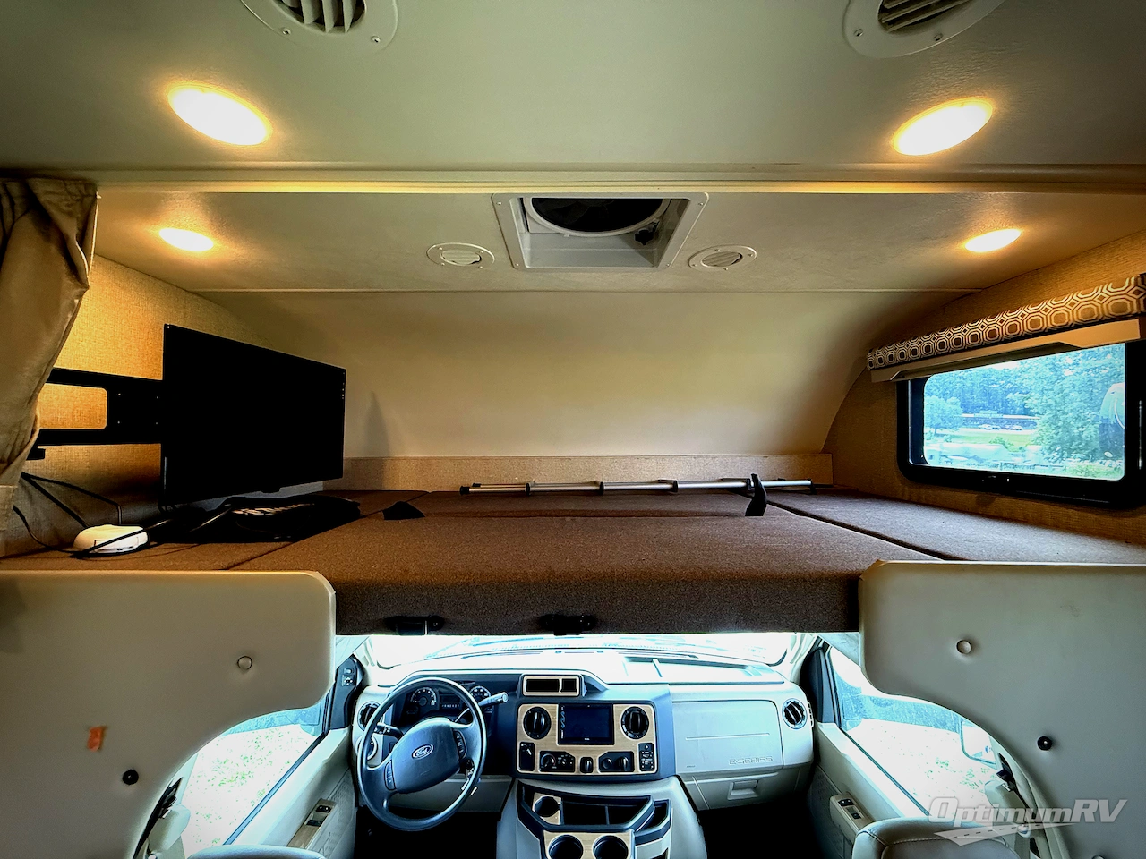 2018 Thor Four Winds 31W Photo 16