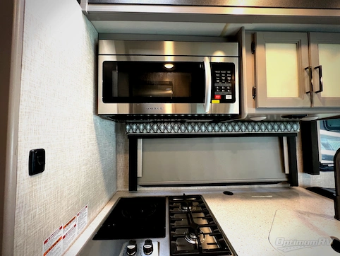 2023 Thor Quantum LF31 RV Photo 3