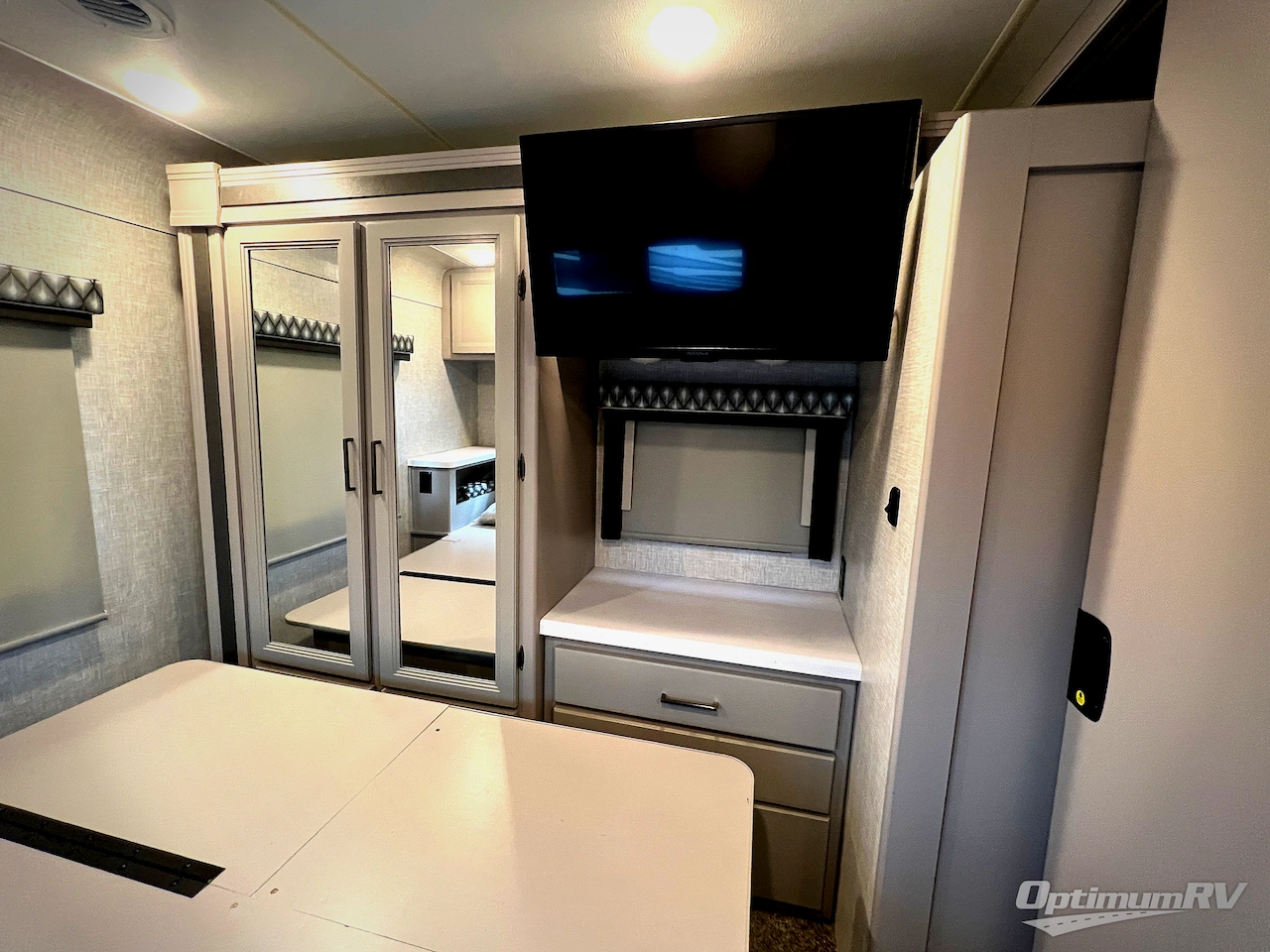 2023 Thor Quantum LF31 Photo 18