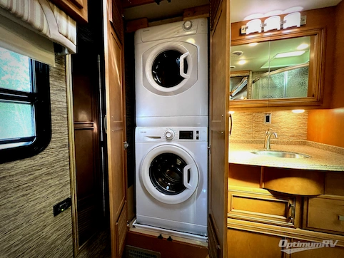 2016 Newmar Ventana 3709 RV Photo 4