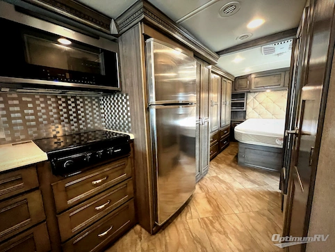2019 Winnebago Forza 34T RV Photo 3