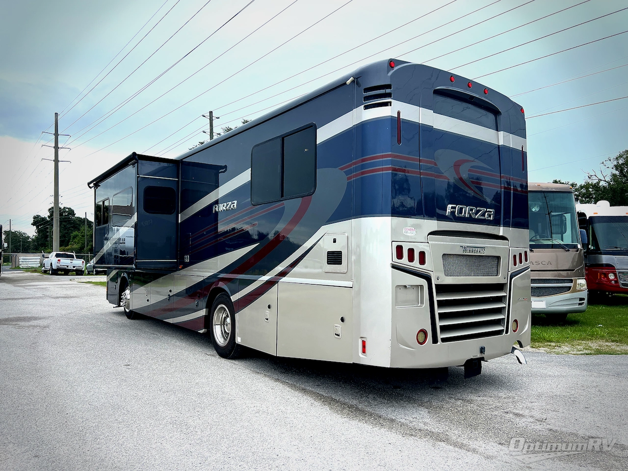 2019 Winnebago Forza 34T Photo 2